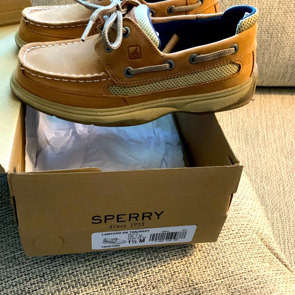 Sperry size 1 1/2 Light Brown any day shoes for kids